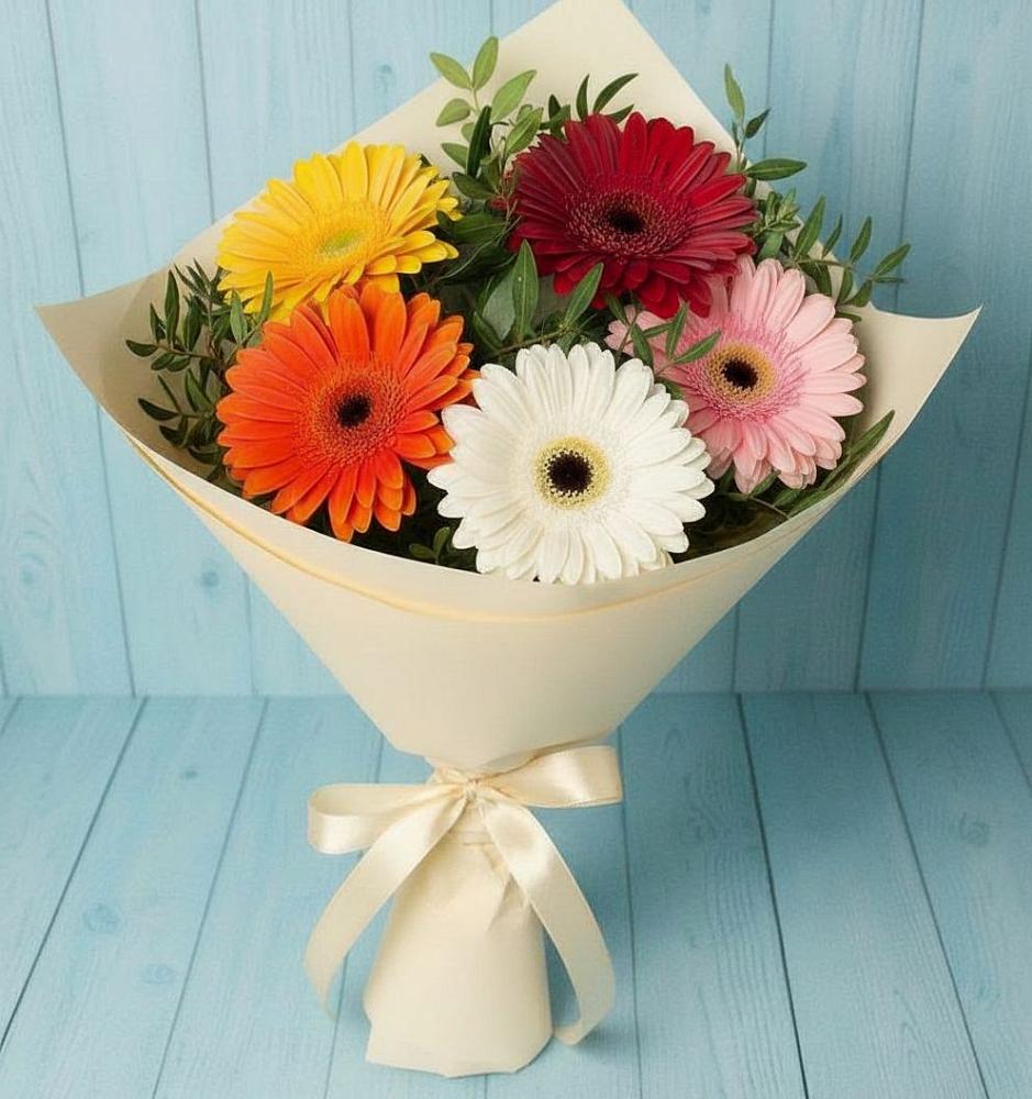 Букет цветов из: Герберы в Радуге
