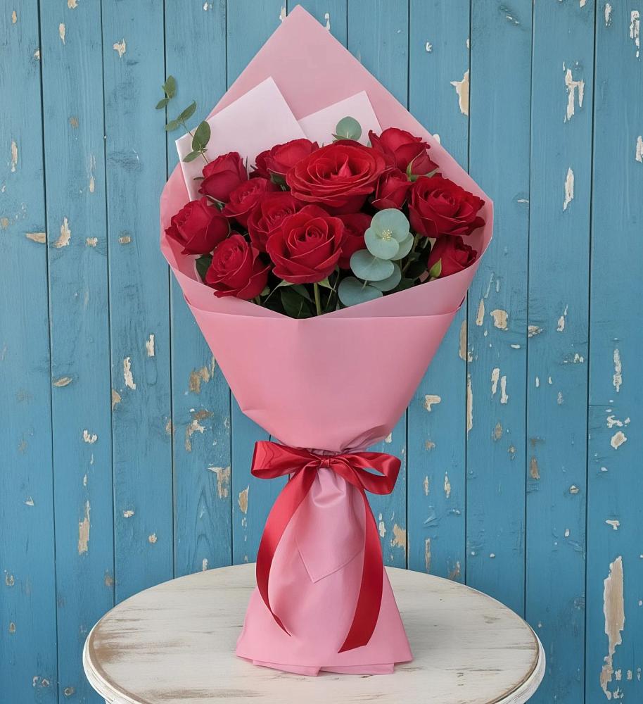 Букет цветов из: Розы в Радуге