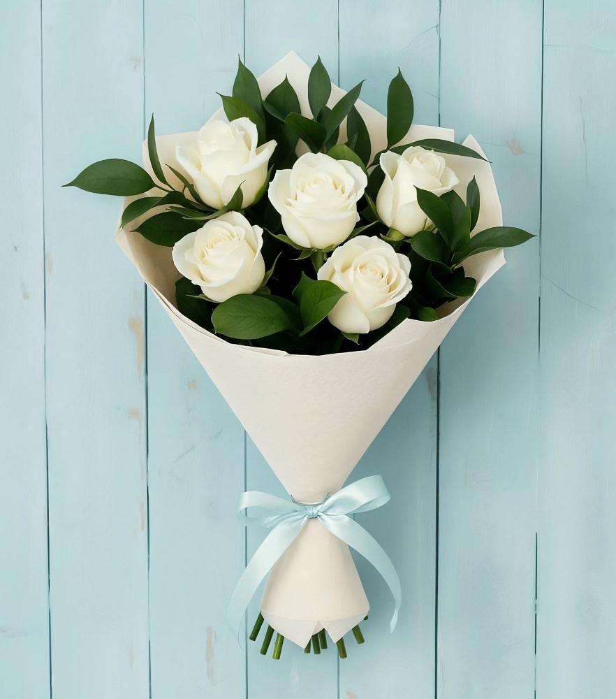 Букет цветов из: Розы в Радуге