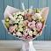 Букет цветов из: Альстромерии и Розы в Радуге