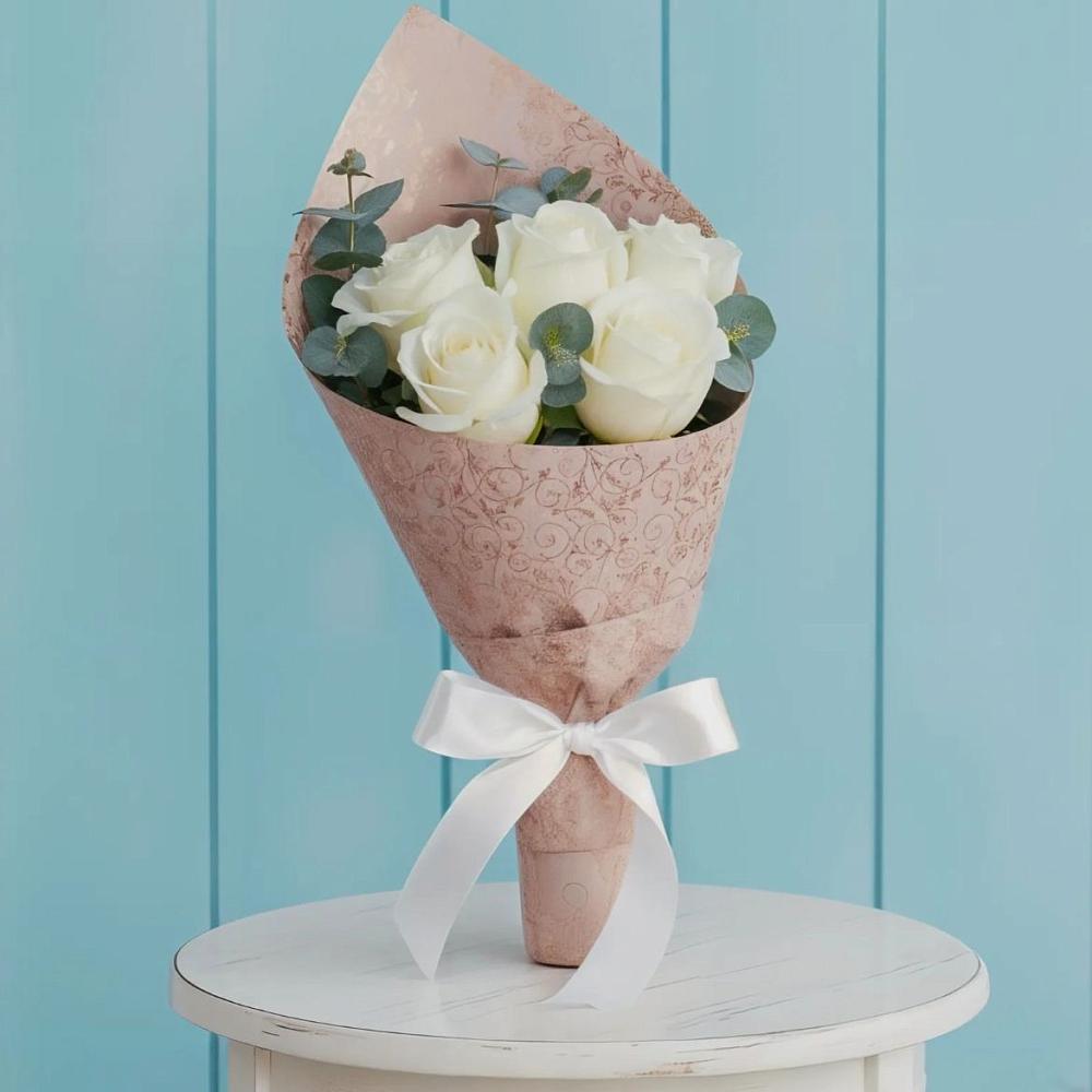 Букет цветов из: Розы в Радуге