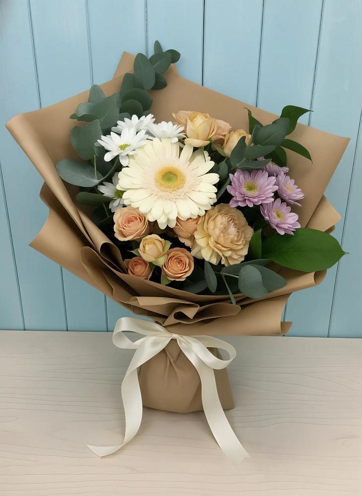 Букет цветов из: Герберы и Хризантемы в Радуге