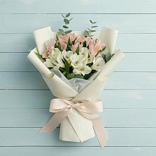 Букет цветов из:  Альстромерии #REPLACE_PRED# Радуге