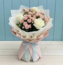 Букет цветов из:  Розы #REPLACE_PRED# Радуге