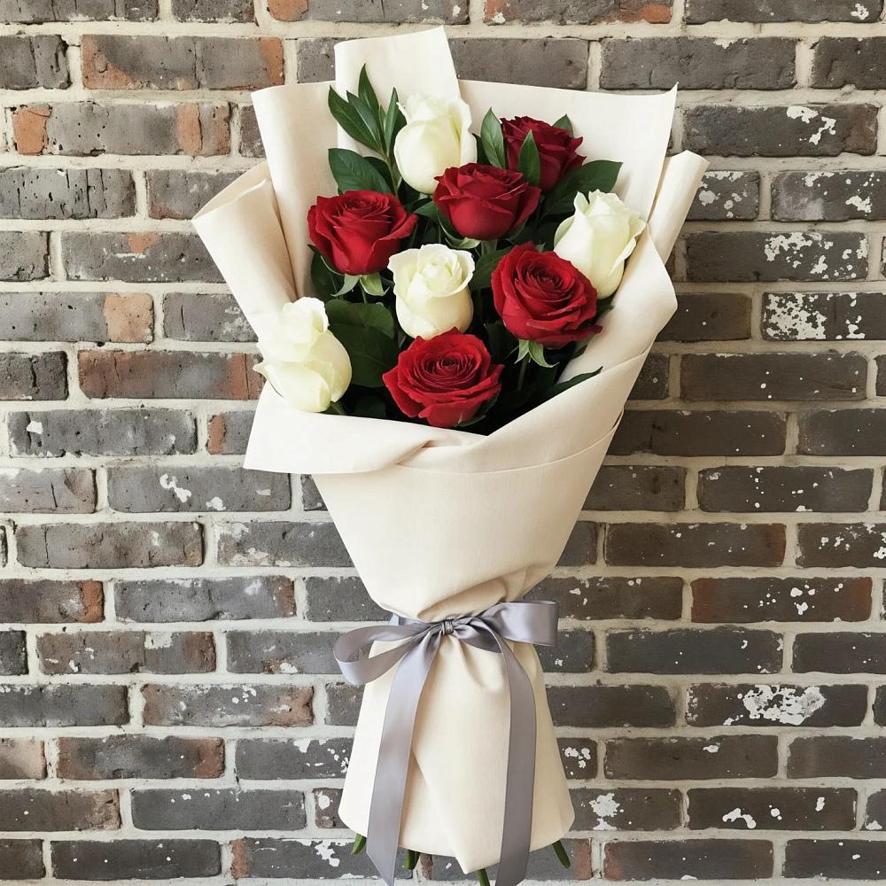 Букет цветов из: Розы в Радуге