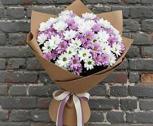 Букет цветов из:  Хризантемы в Радуге