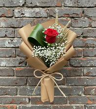 Букет цветов из:  Розы в Радуге