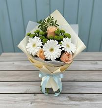 Букет цветов из:  Герберы, Розы и Хризантемы в Радуге