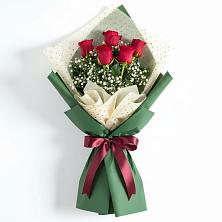 Букет цветов из:  Розы в Радуге