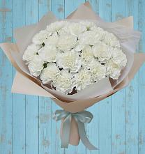 Букет цветов из:  Гвоздики в Радуге